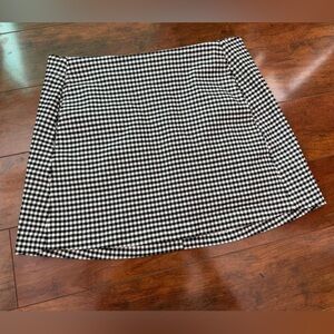 Urban Outfitters Black and White Gingham Mini Skirt